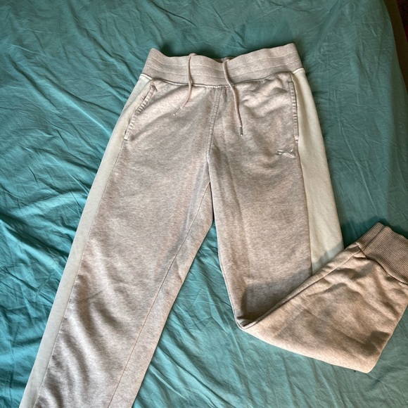 Women’s Light grey/ white puma sweatpants - Picture 3 of 5